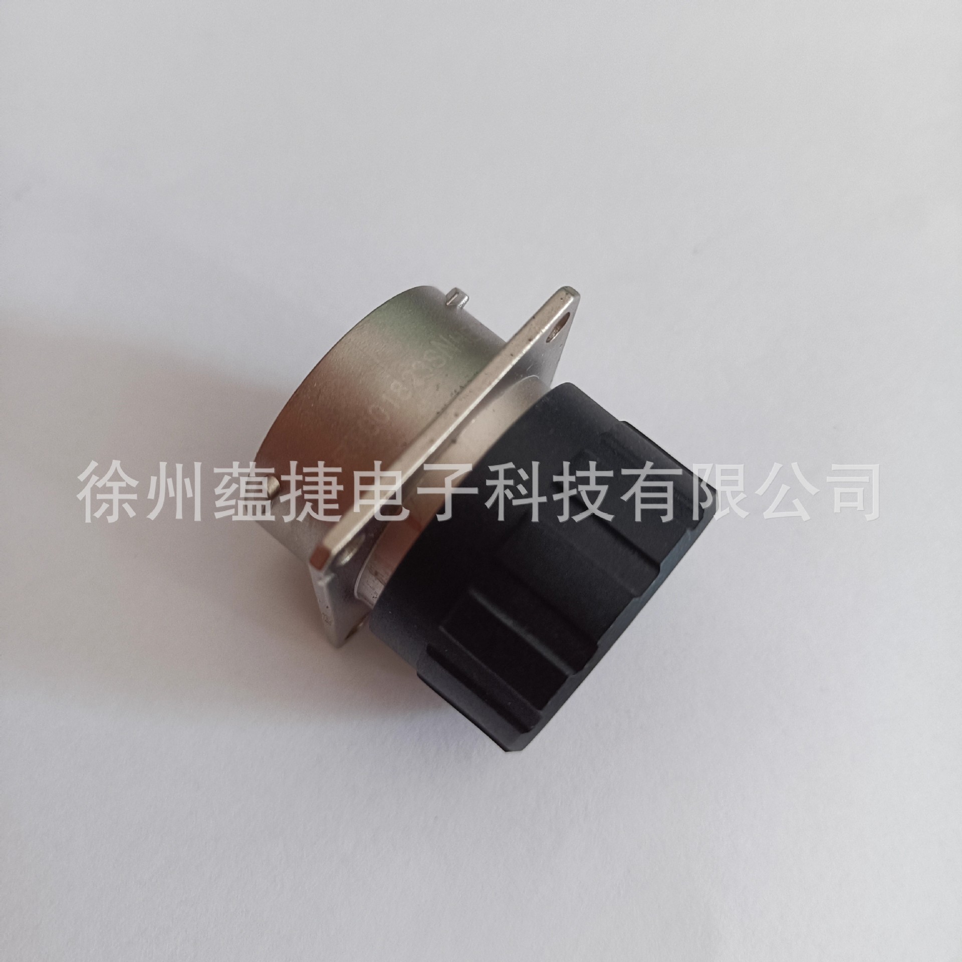RT001823SNHEC03